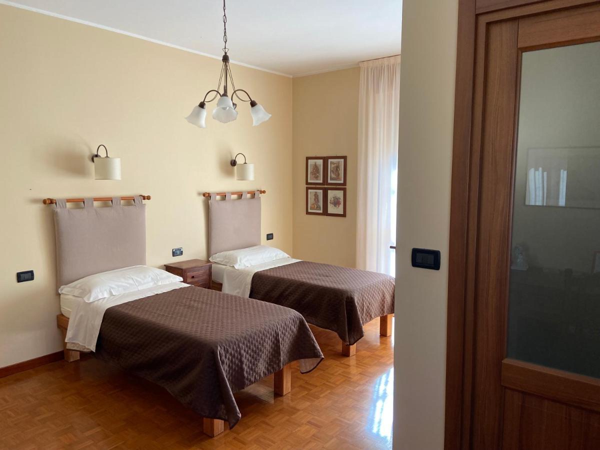 La Via Del Sole Bed & Breakfast Susa Exterior foto